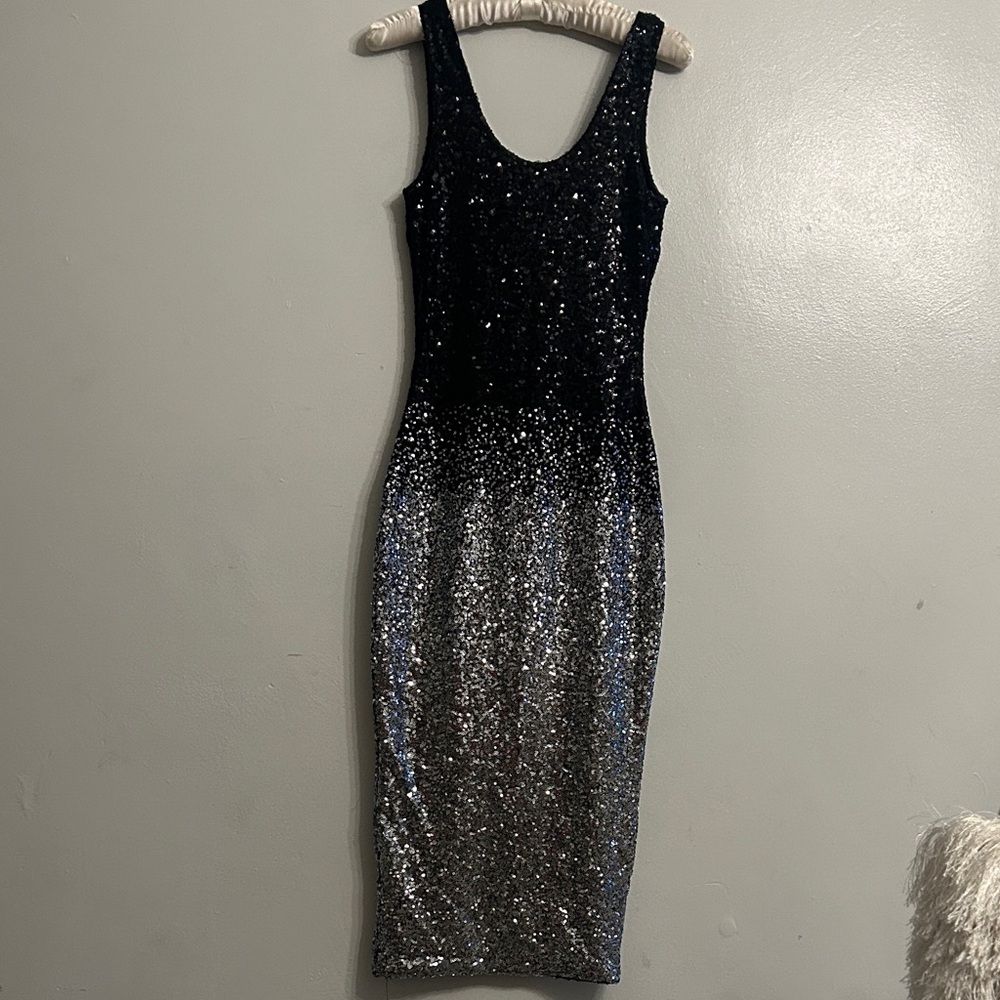 Fashion Nova Surrender Ombre Sequin Bodycon Midi Dress Black Silver Small